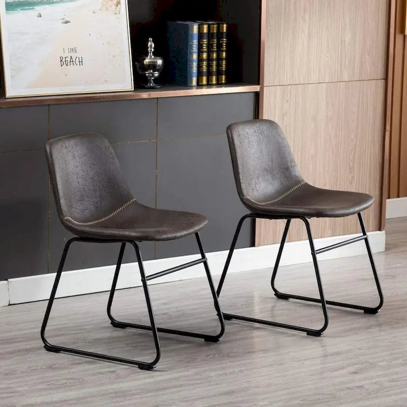 Chaise de salle à manger moderne en similicuir avec dossier incurvé et piètement luge en métal marron foncé
