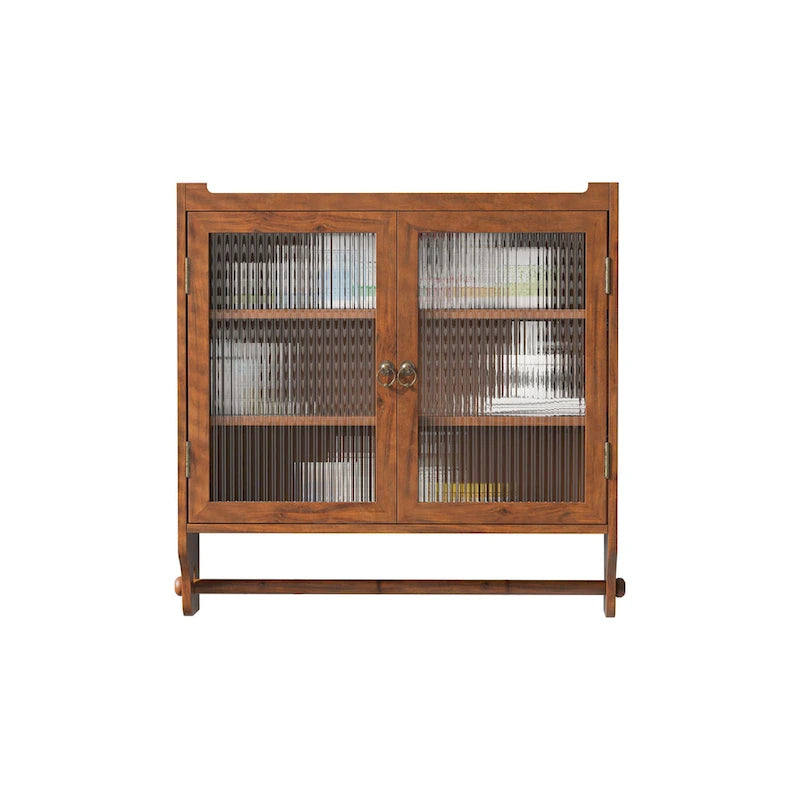 Armoire murale en bois massif avec portes en verre cannelé et patères.
