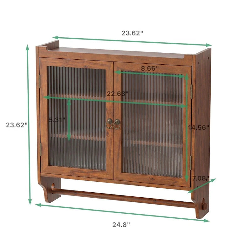 Armoire murale en bois massif avec portes en verre cannelé et patères.