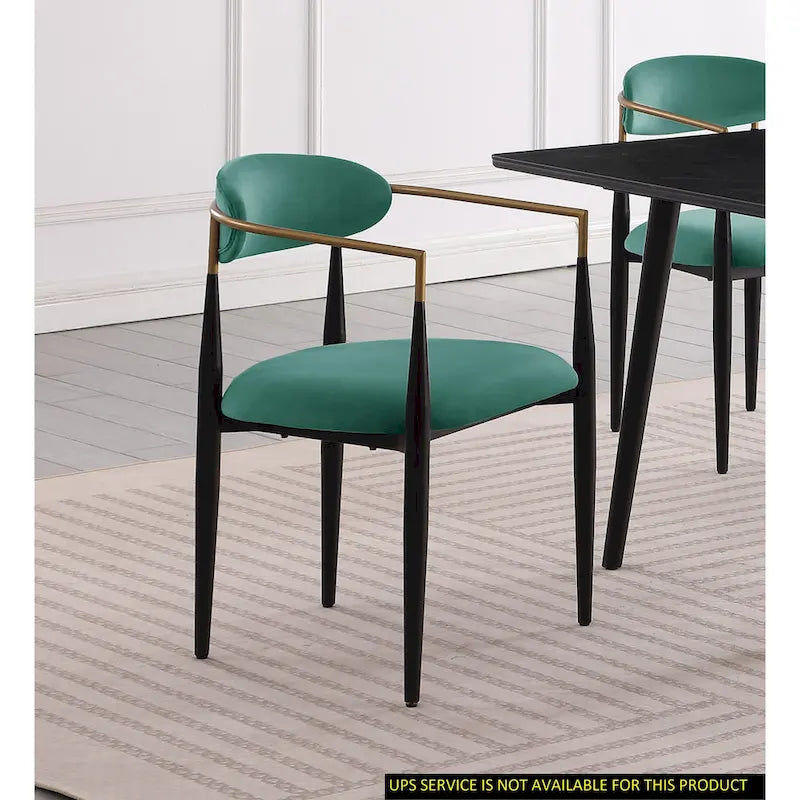Chaise de salle à manger contemporaine rembourrée avec accoudoirs et structure en métal noir et or