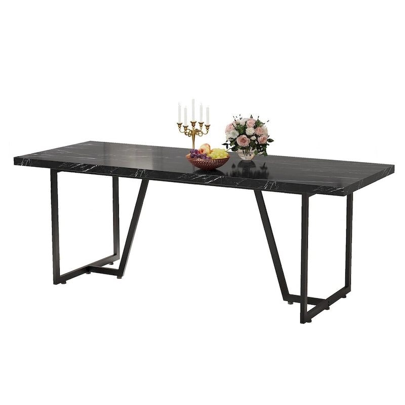 Grande table de salle à manger rectangulaire en faux marbre avec pieds en métal doré, blanc